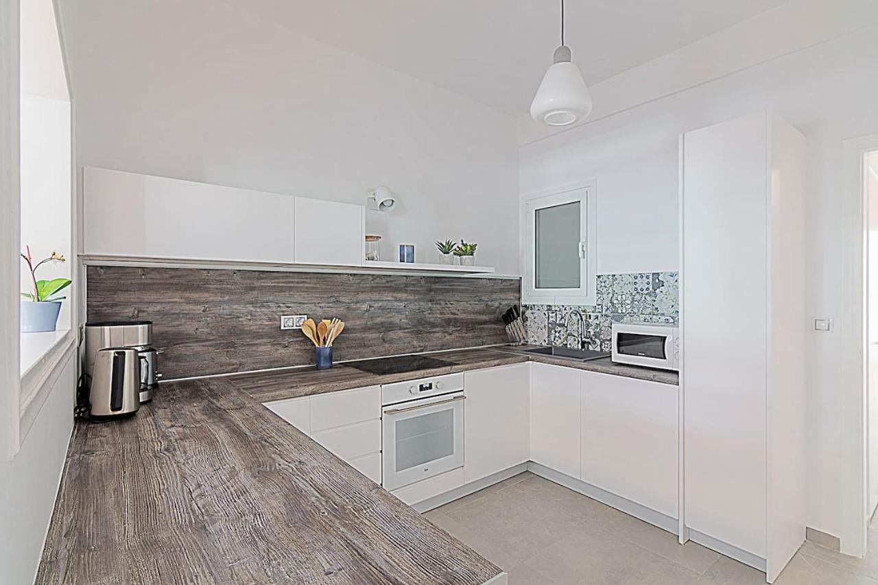 Spacious Two Bedroom Apartment In Central Location Ateny Zewnętrze zdjęcie