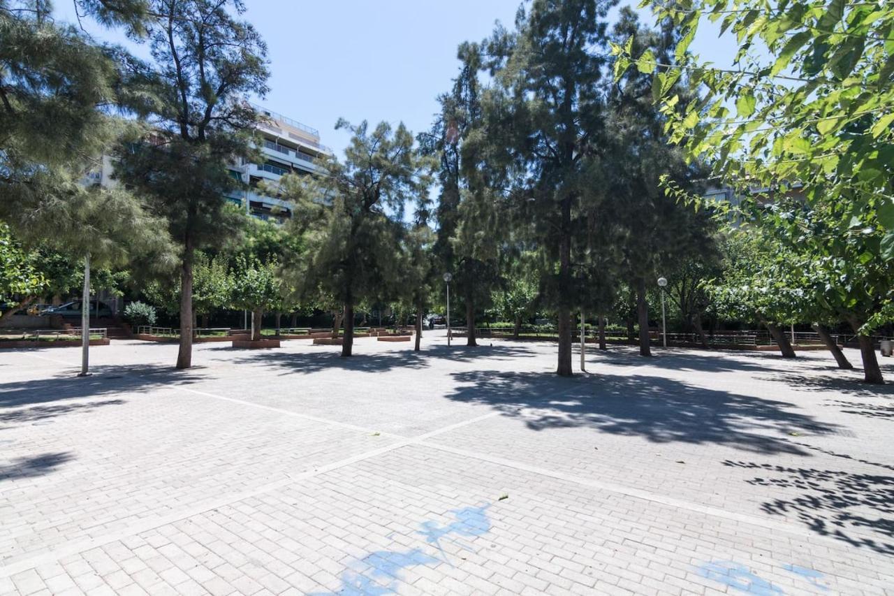 Spacious Two Bedroom Apartment In Central Location Ateny Zewnętrze zdjęcie