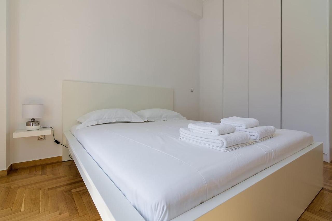 Spacious Two Bedroom Apartment In Central Location Ateny Zewnętrze zdjęcie