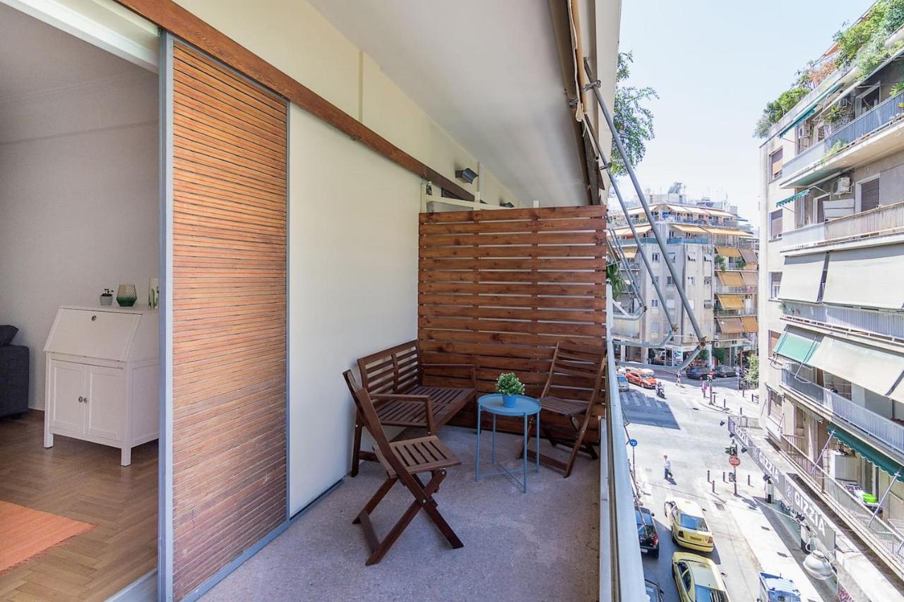 Spacious Two Bedroom Apartment In Central Location Ateny Zewnętrze zdjęcie
